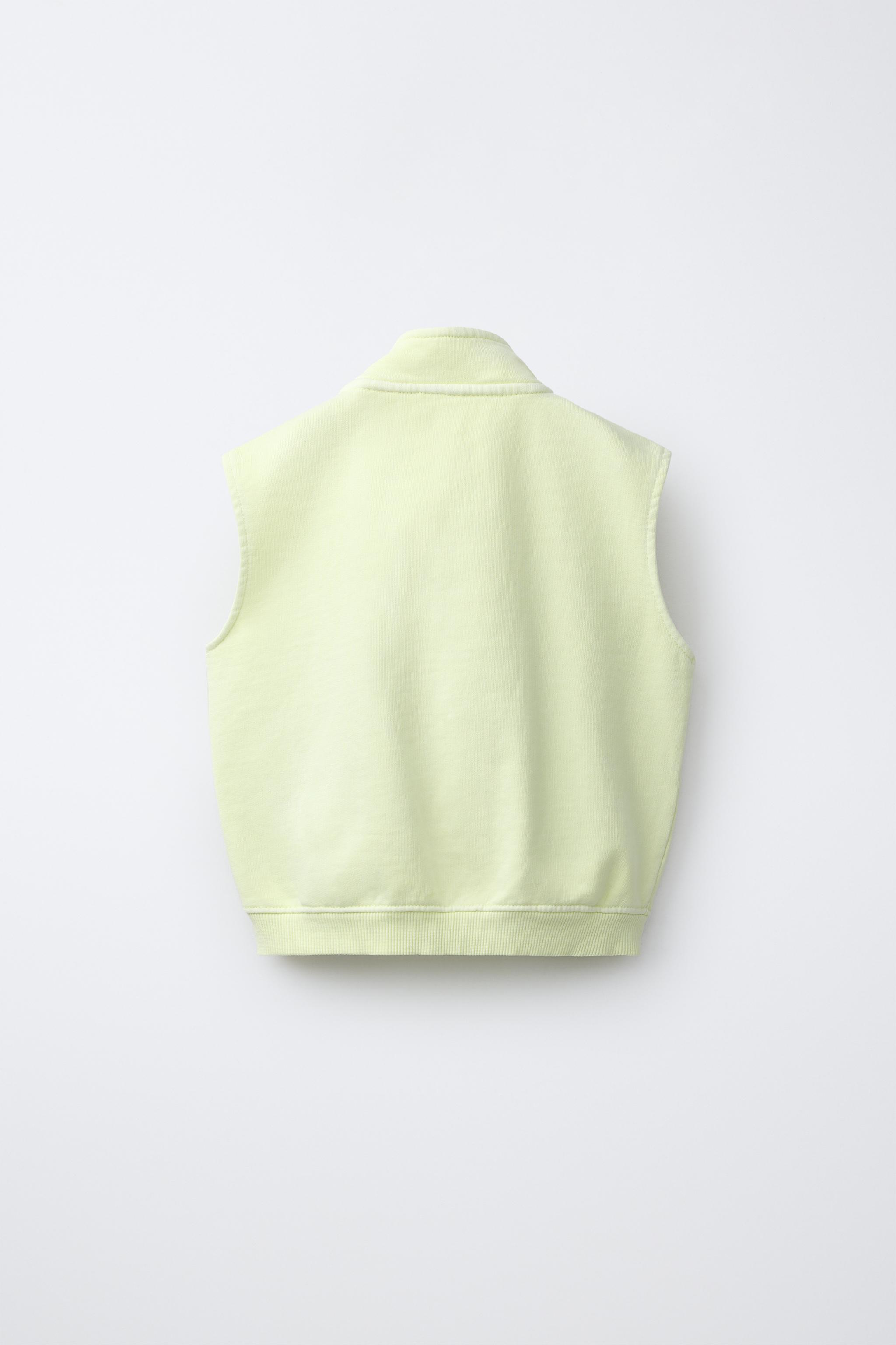 FLEECE VEST