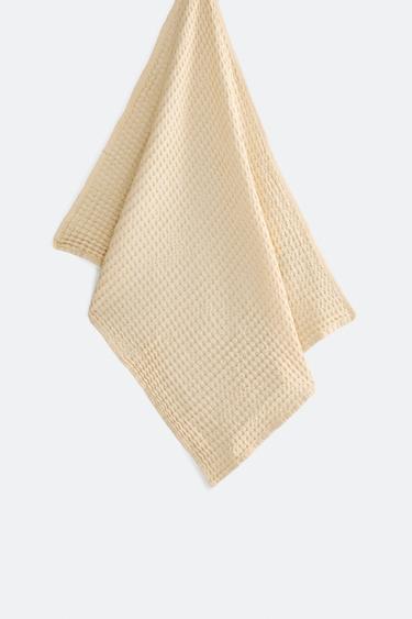 WAFFLE-KNIT COTTON TEA TOWEL X COLLAGERIE - Ecru by Zara