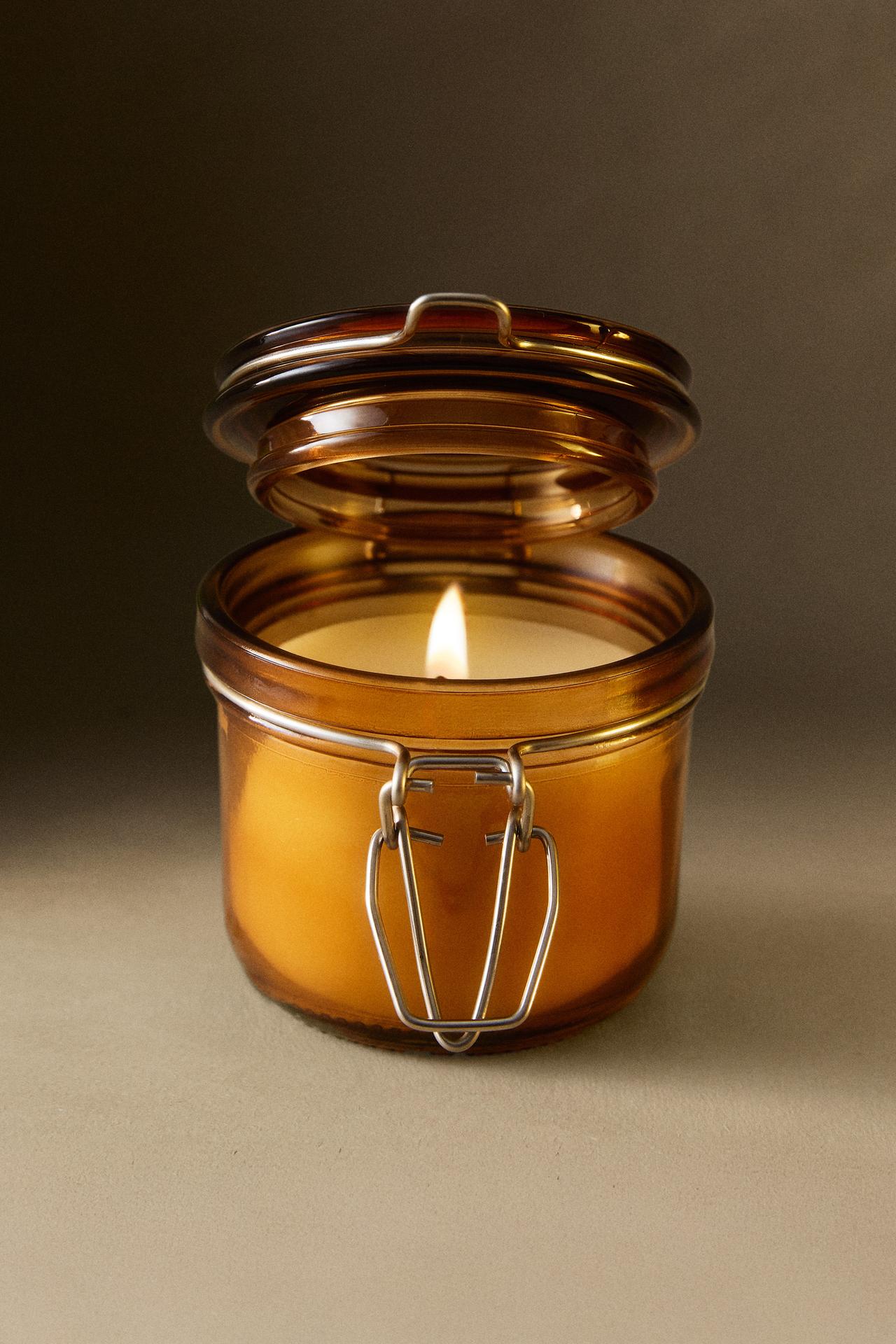 (120 G) CARAMEL POPCORN SCENTED CANDLE — Tortoiseshell