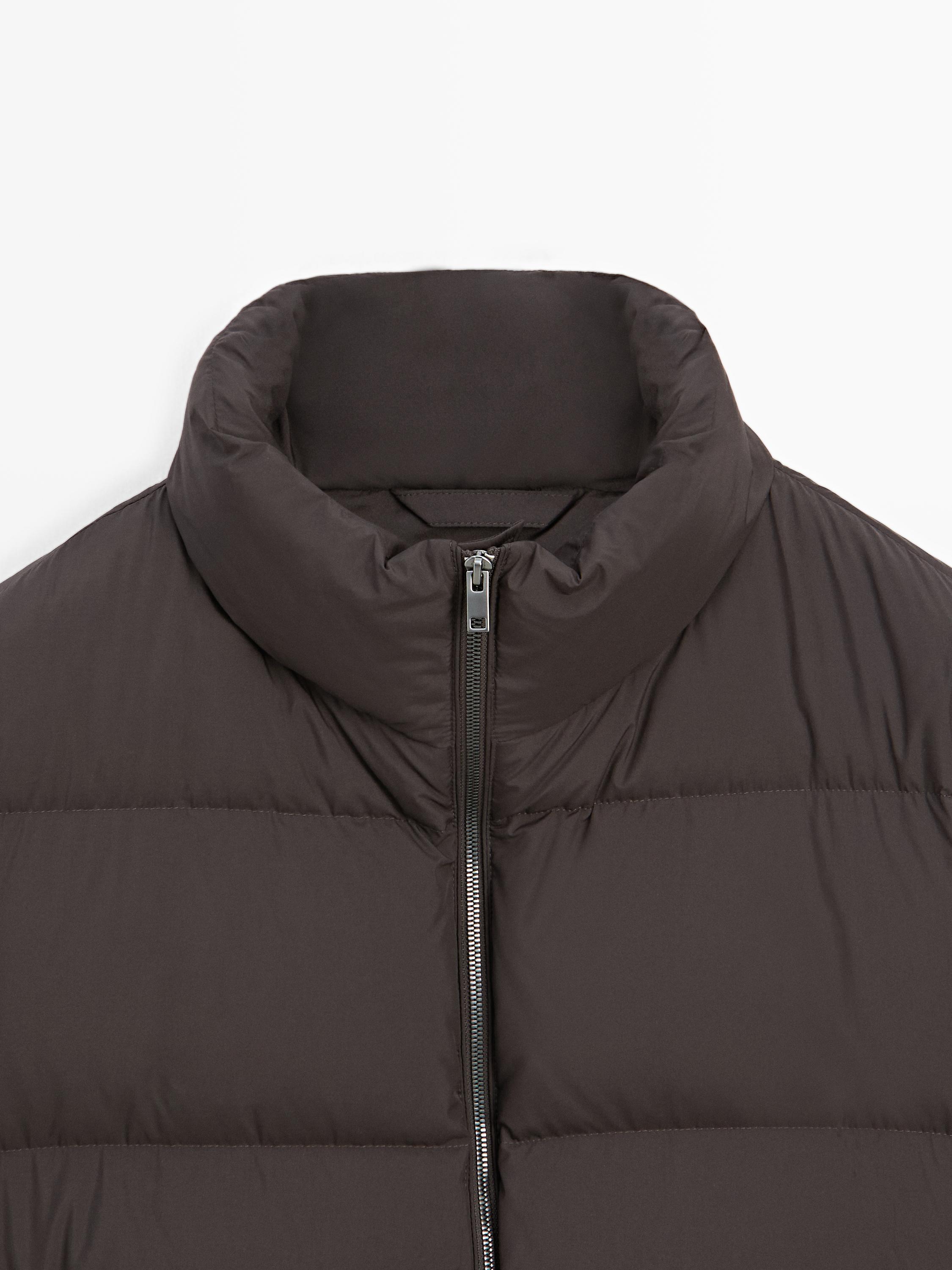 Water-repellent puffer jacket