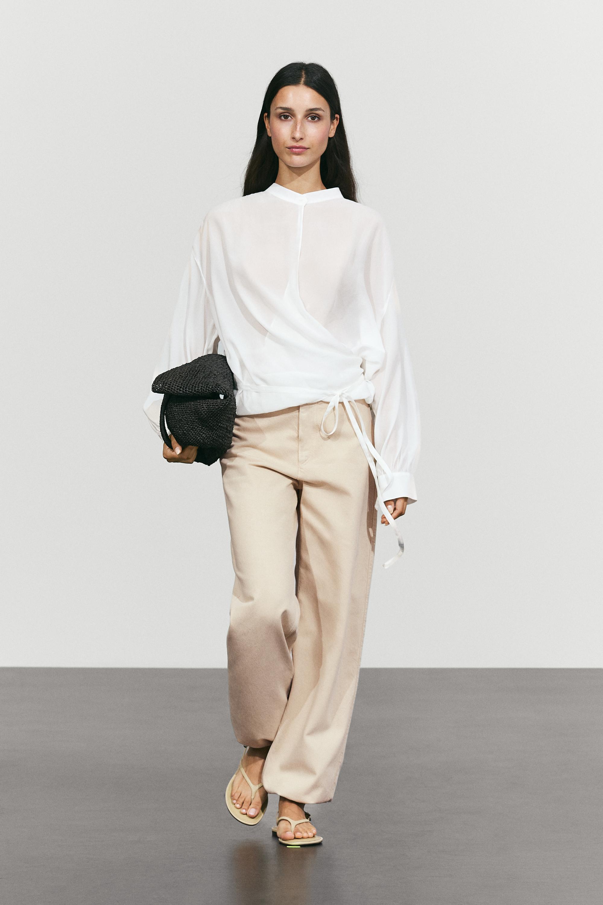Flowing wrap blouse — Ecru
