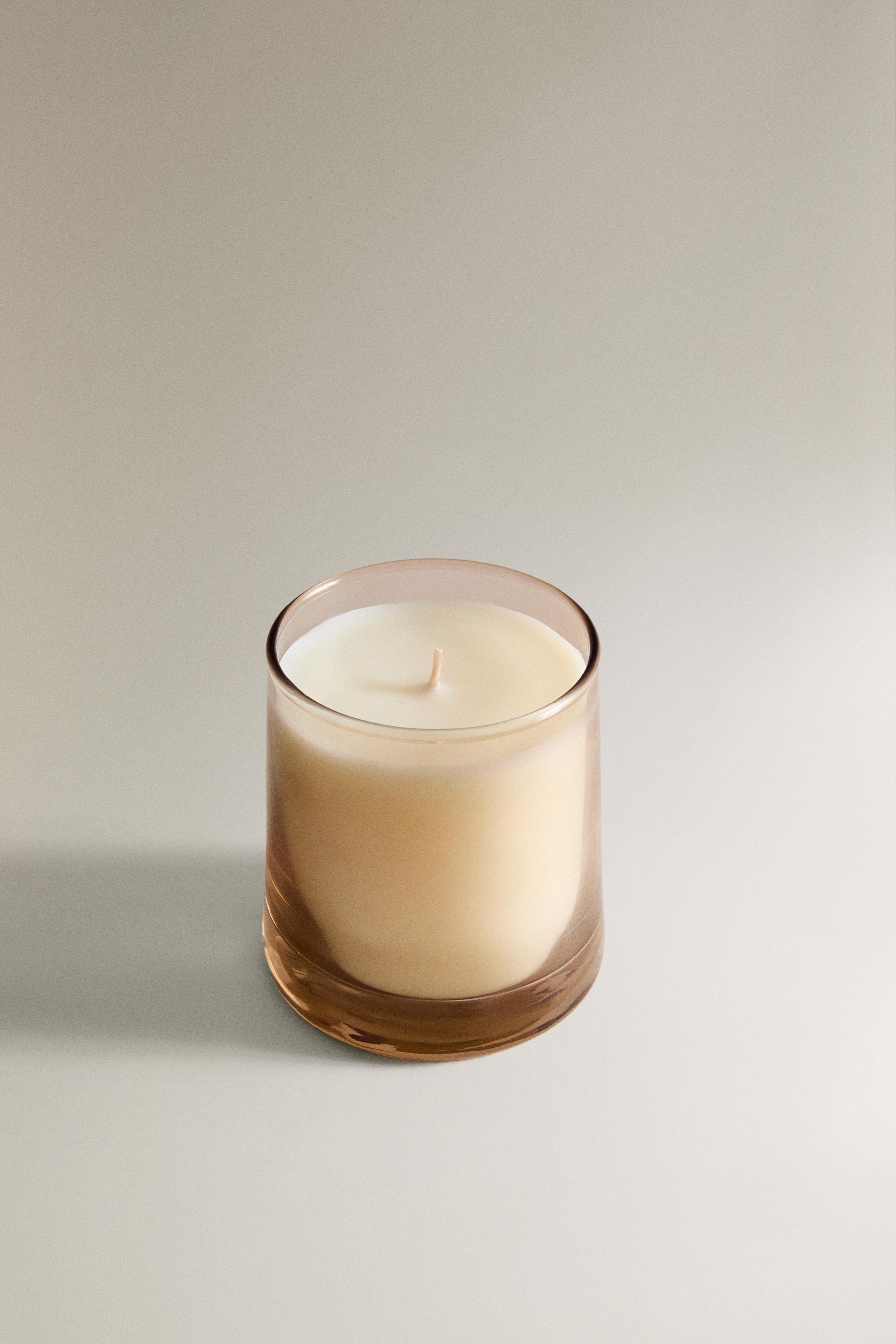 (180 G) JASMINE & MUSK SCENTED CANDLE — Light yellow