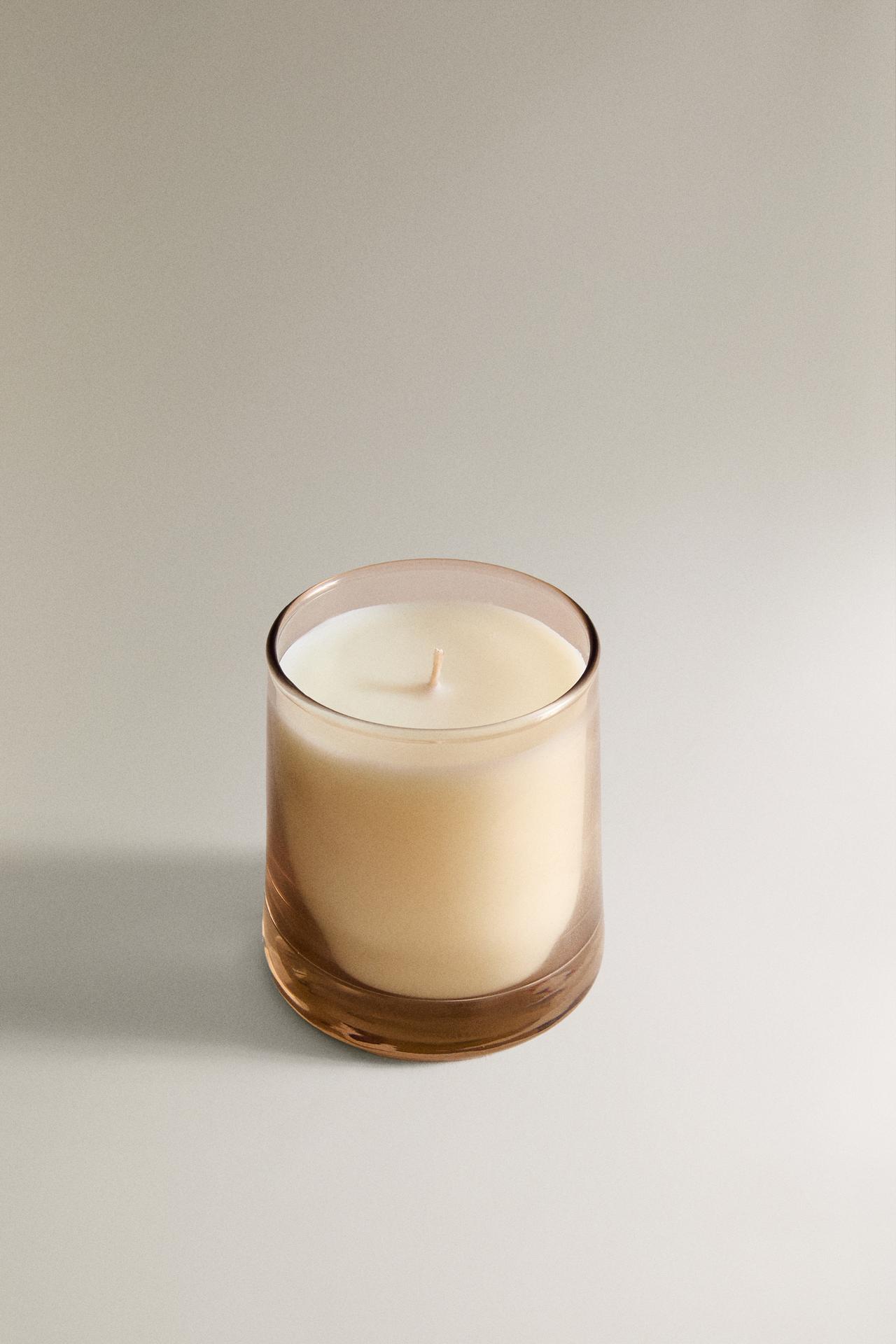 (180 G) JASMINE & MUSK SCENTED CANDLE — Light yellow