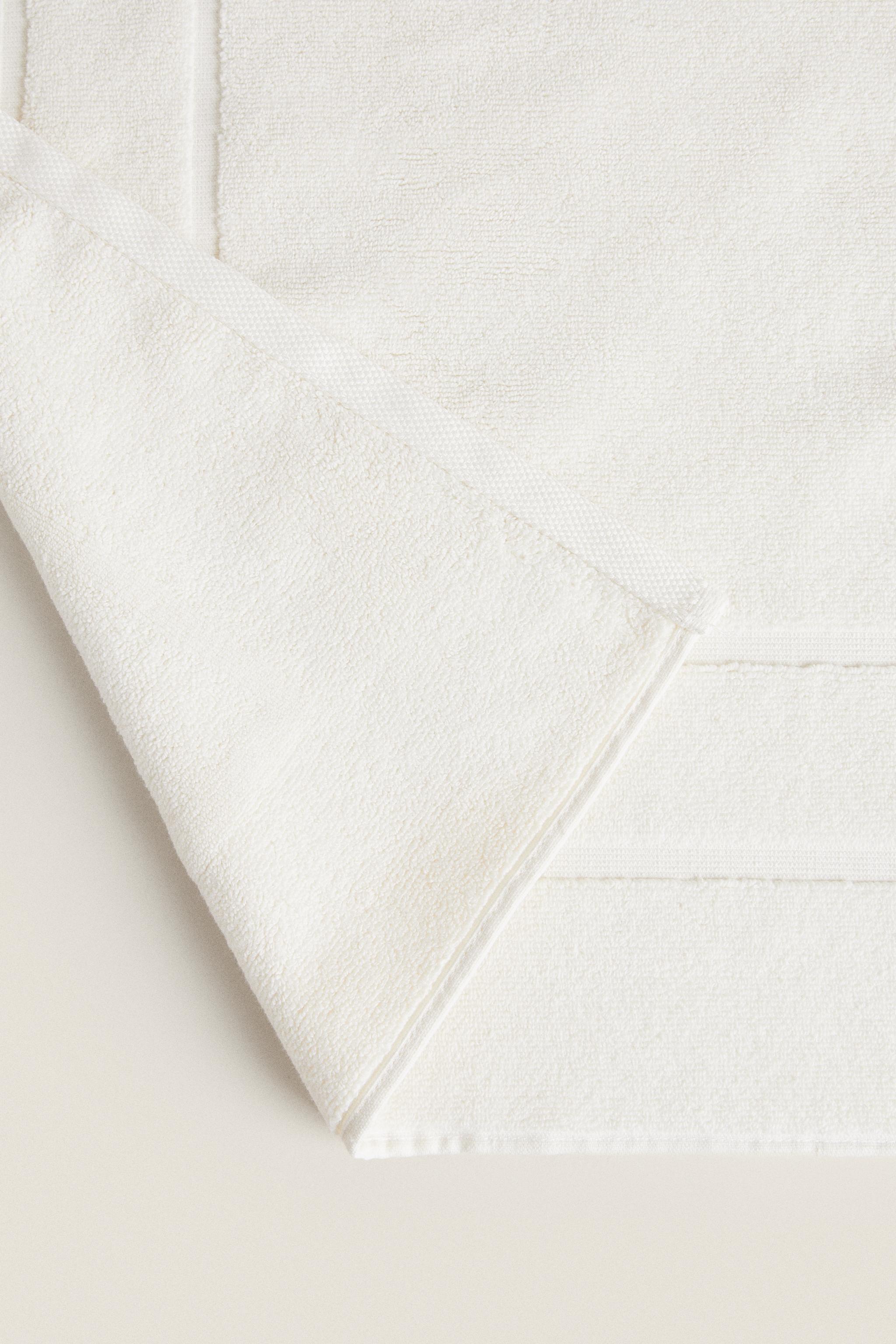 COTTON BATH MAT — Ivory