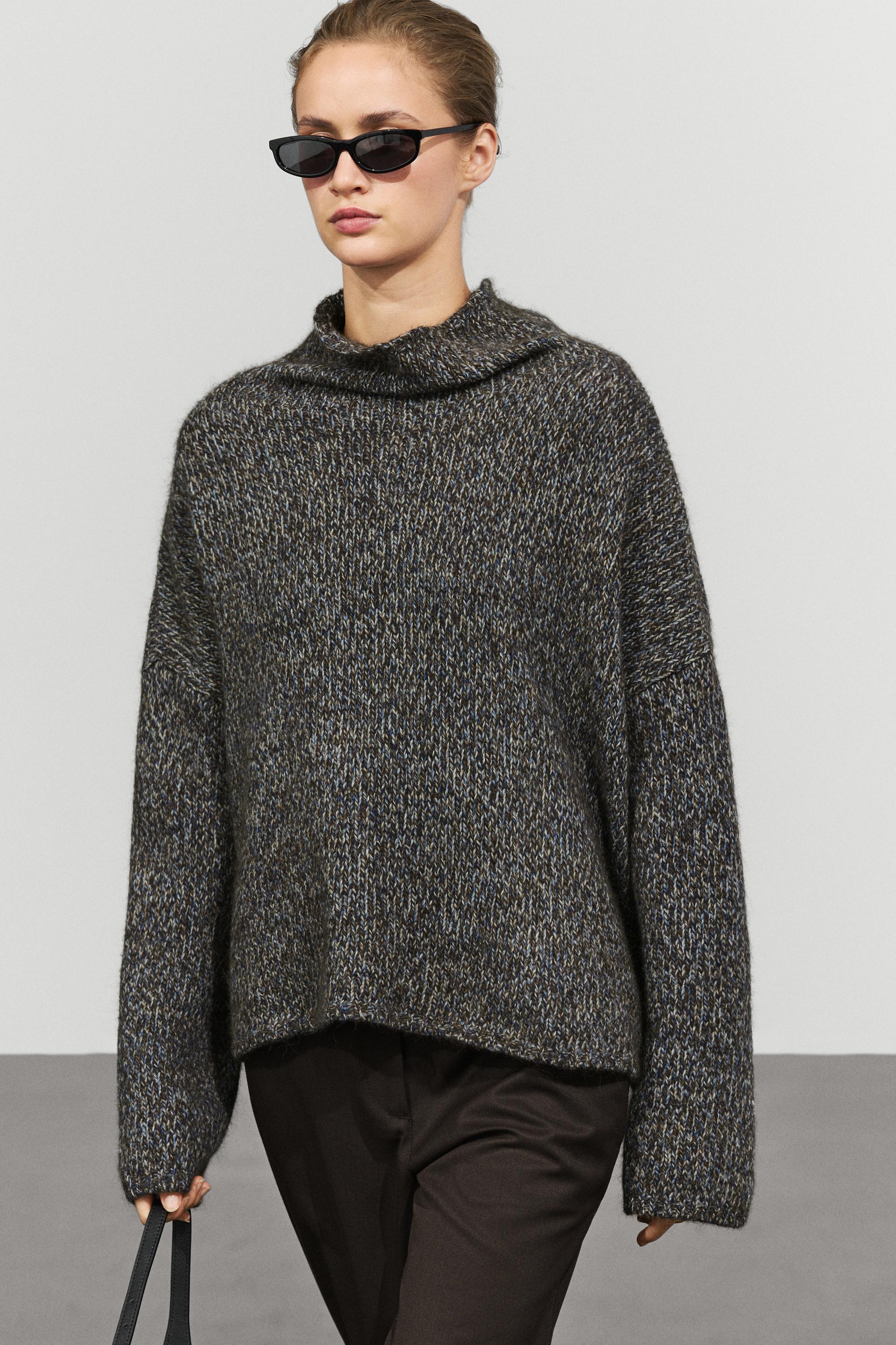 100% wool mouliné knit sweater