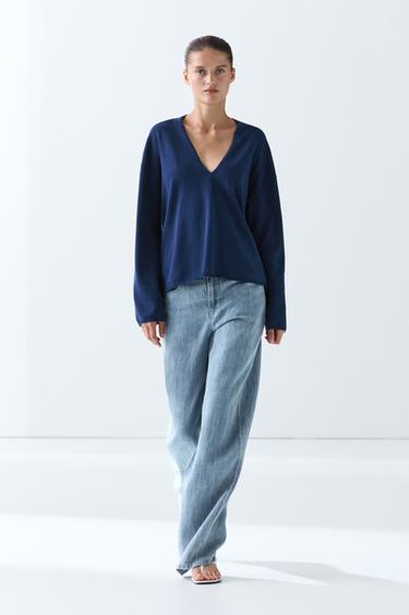 Pull rayé en maille col V - Bleu marine de Zara - Image 0