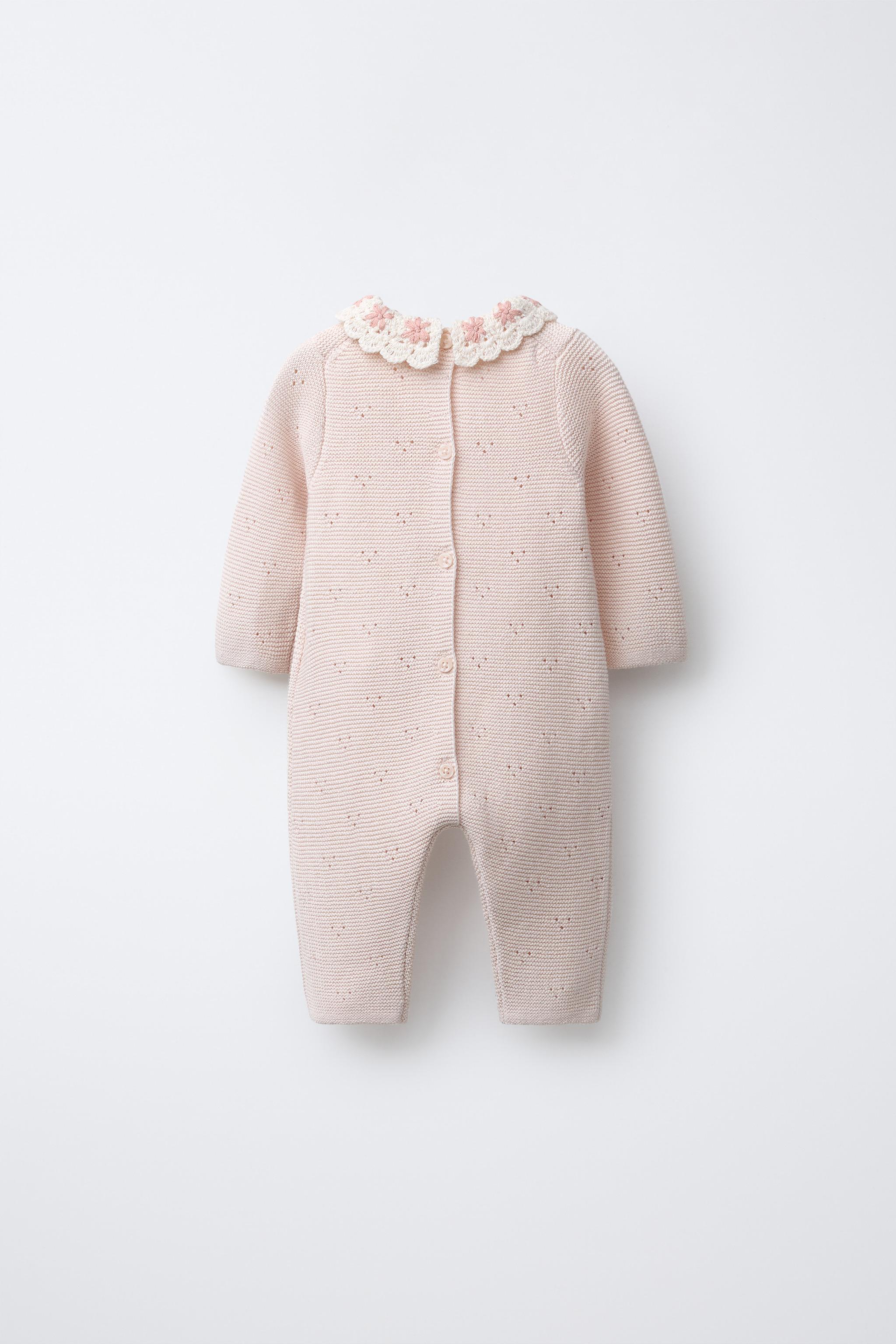 KNIT JUMPSUIT WITH CROCHET COLLAR AND EMBROIDERED FLOWERS