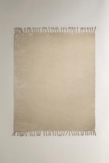 FRINGED FLEECE BLANKET - Beige by Zara - Image 0