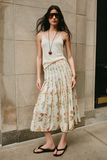 FALDA TABLAS FLORES ZW COLLECTION - Multicolor de Zara