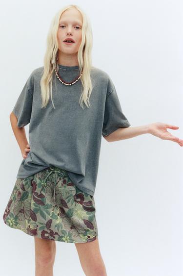 T-SHIRT EFFET DÉLAVÉ - Gris anthracite de Zara