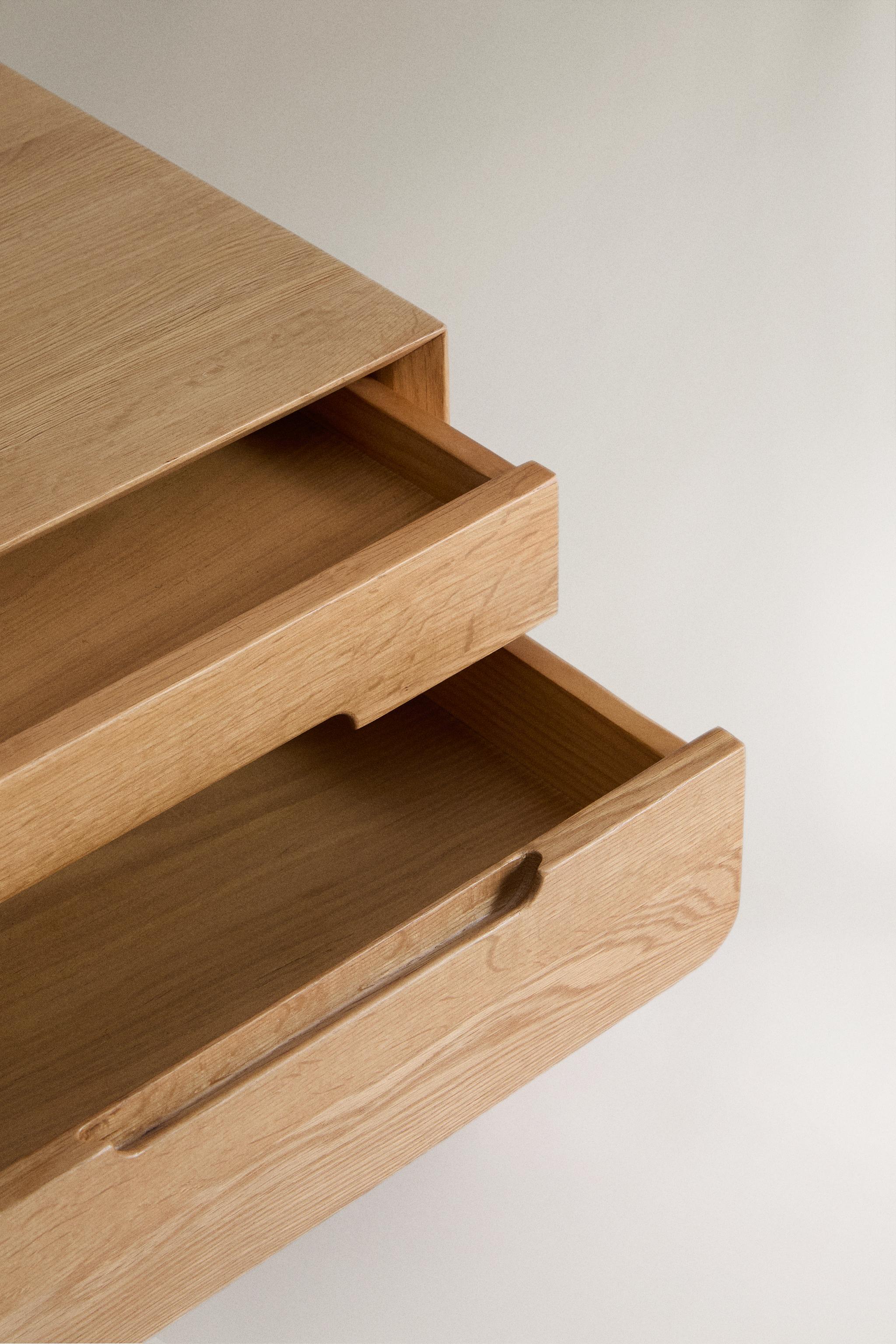 OAK WOOD BEDSIDE TABLE — Light beige