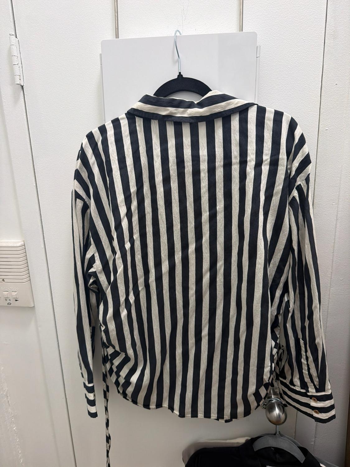 STRIPED SHIRT WITH SIDE LACES - Image 2
