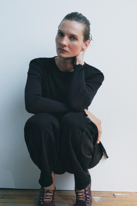 RIBBED LONG SLEEVE TSHIRT Black ZARA Spain