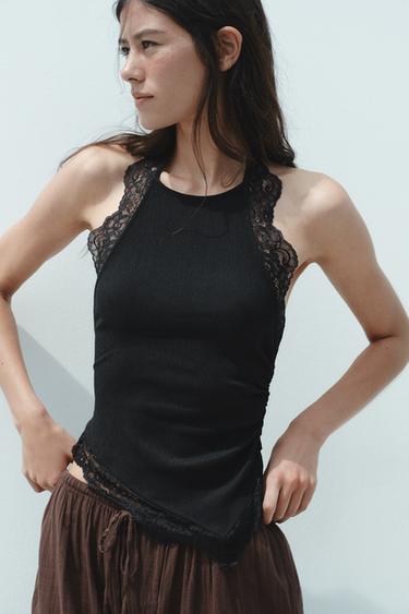 HALTER TOP S TEXTUROU A KRAJKOU - Černá od Zara