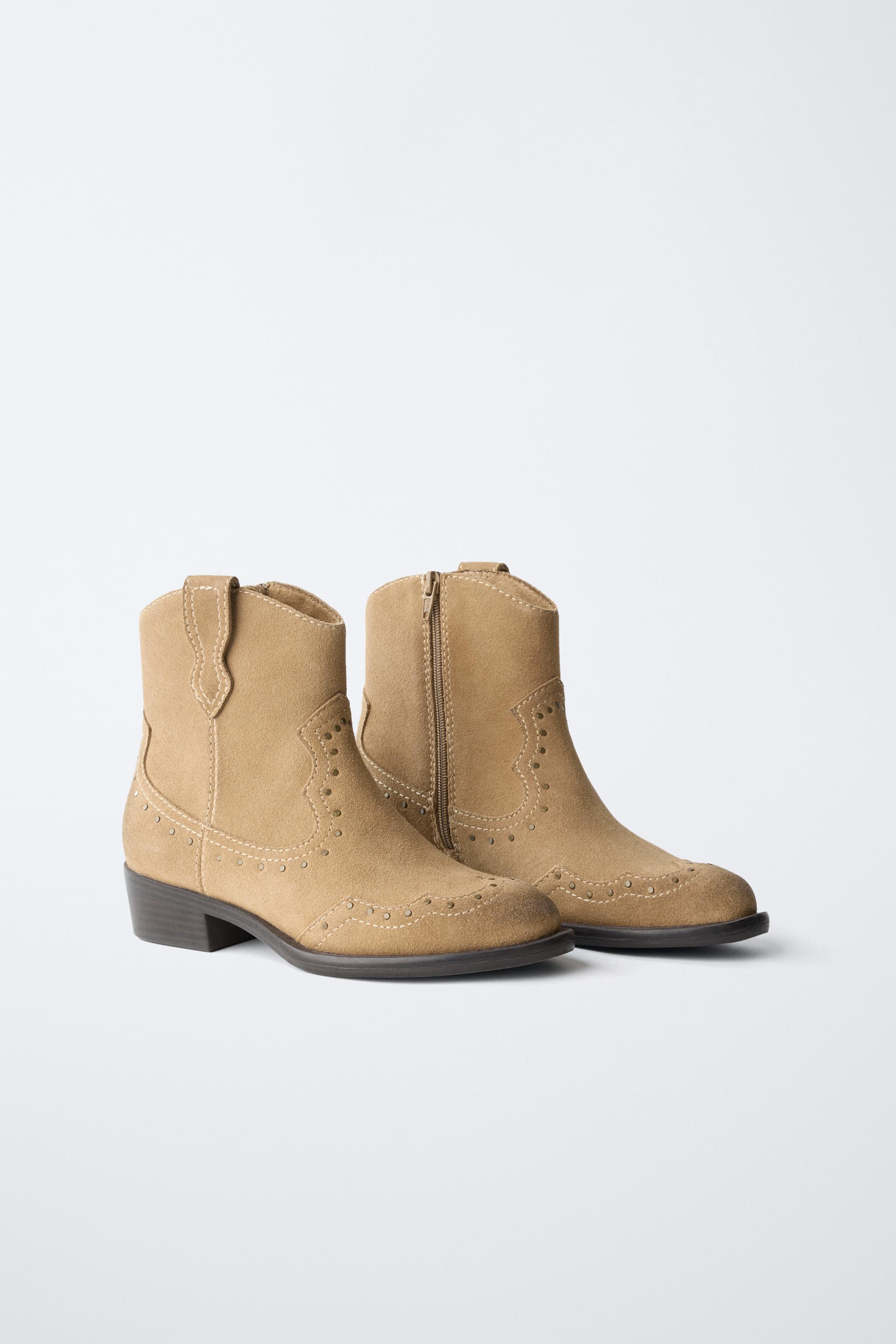 STUDDED LEATHER ANKLE BOOTS — Beige