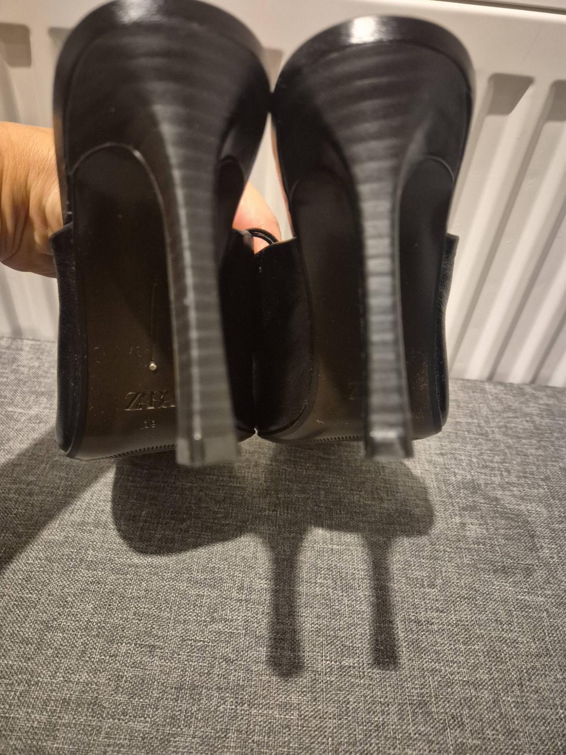 LEATHER MULE HEELED SHOES - Image 4