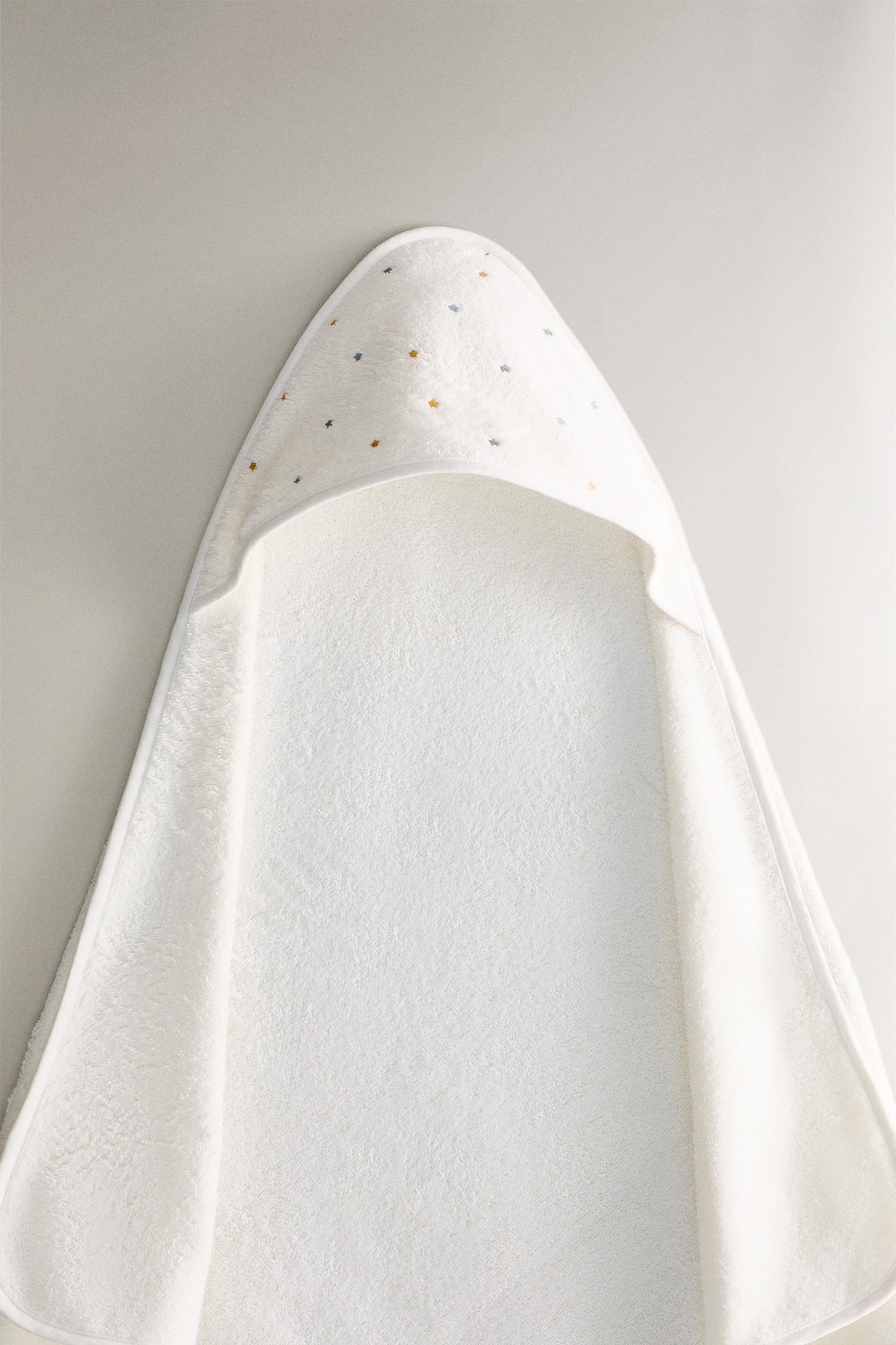 Детские полотенца Zara HOODED BABY WITH STARS