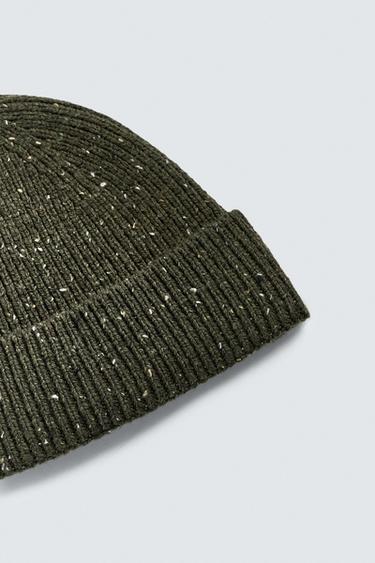 SHORT TEXTURED BEANIE - Khaki by Zara - Image 5