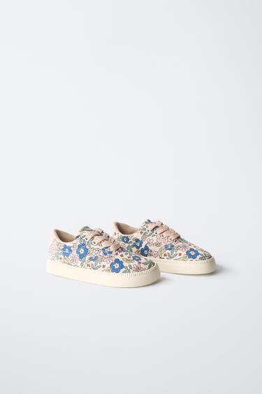 KUKKATOSSUT - Ecru White Zaralta