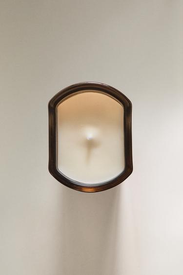 (220 G) BOUGIE PARFUMÉE MULLED SPICES - Rouge de Zara - Image 2