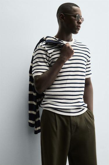 CHECK TEXTURED T-SHIRT - Ecru / Navy by Zara - Image 4