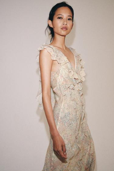 FLORAL PRINT RUFFLE DRESS - Printed by Zara