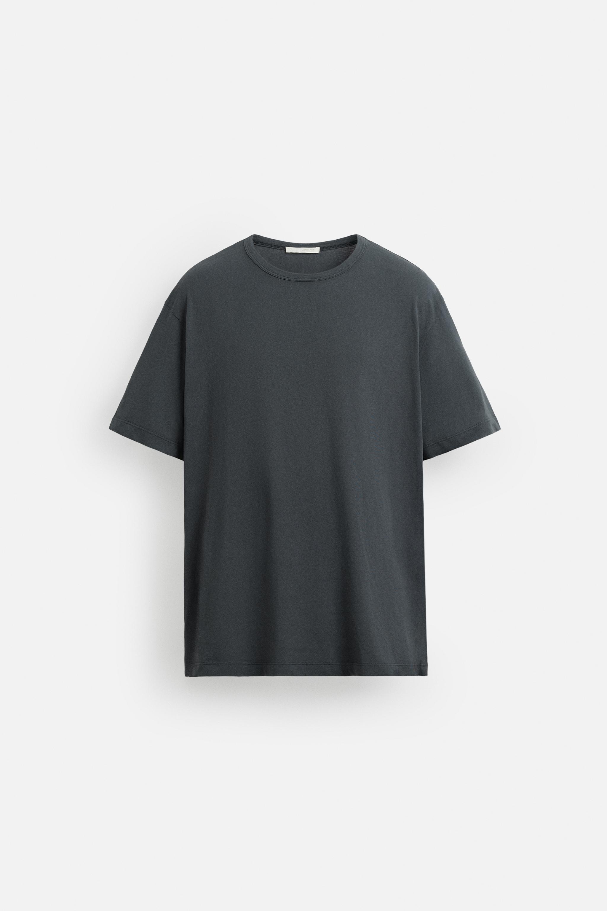 BASIC LIGHTWEIGHT T-SHIRT