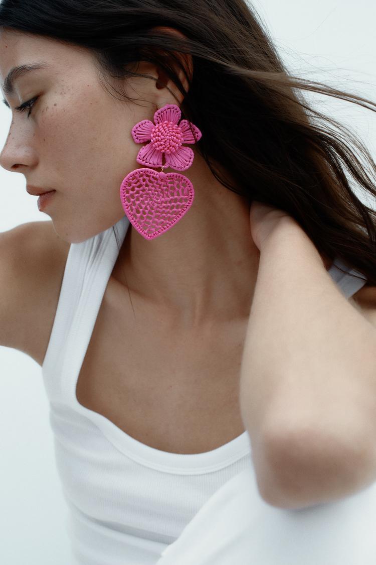 RAFFIA FLOWER AND HEART EARRINGS Fuchsia ZARA UAE Dubai