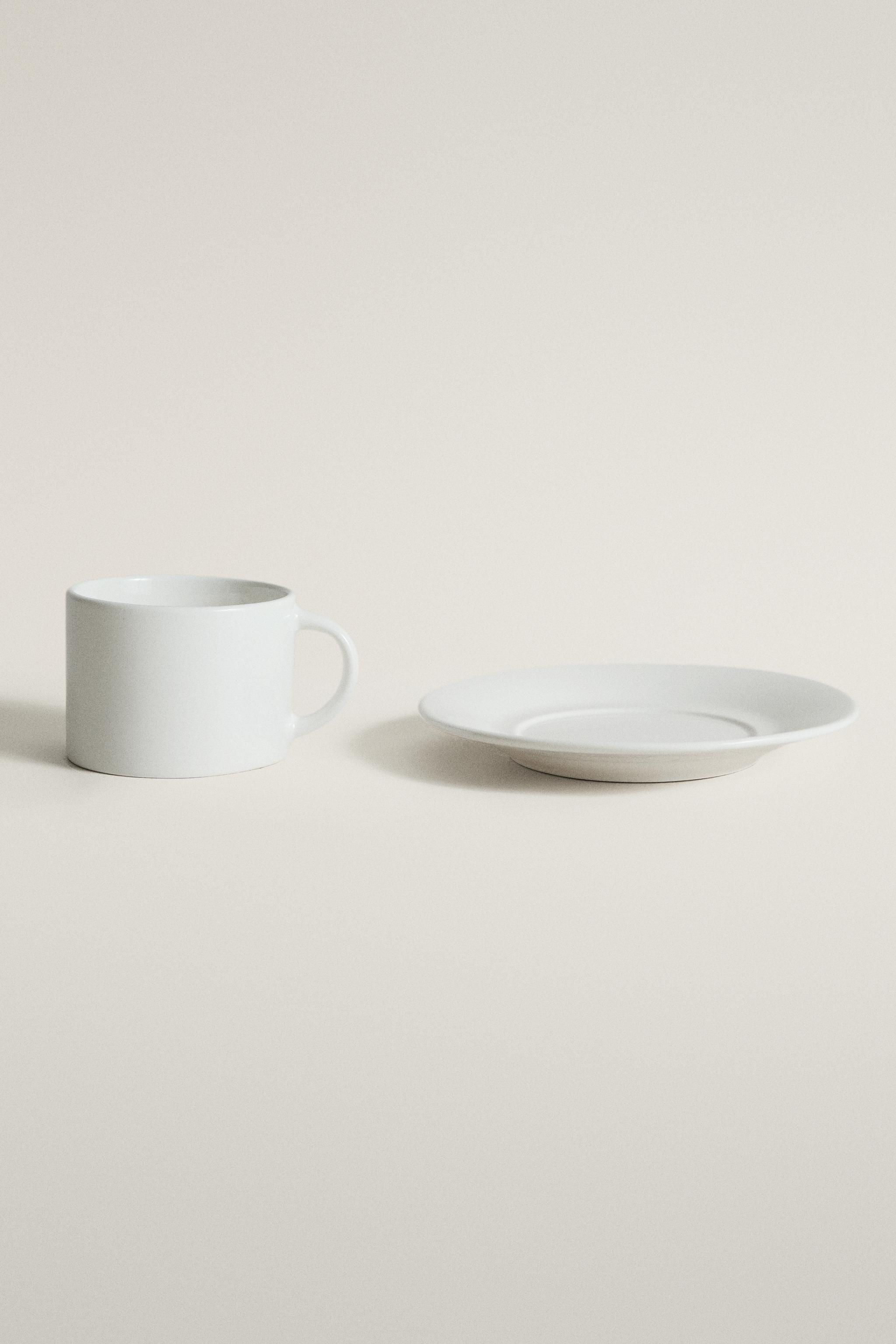 STONEWARE TEACUP