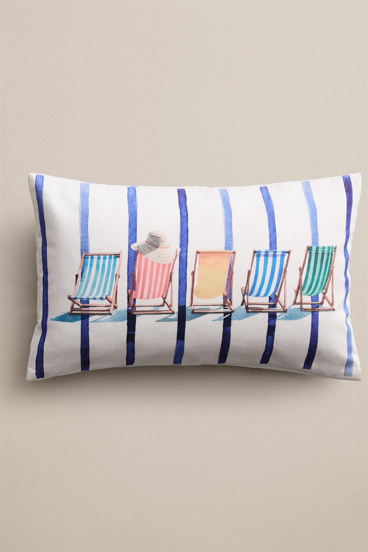 LOUNGE CHAIR THROW PILLOW COVER — Blue
