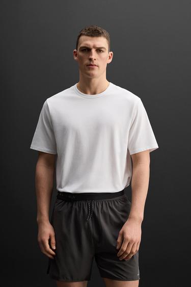 COTTON BLEND TRAINING T-SHIRT - White by Zara