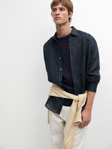 Camisa regular fit rayas lino - Marino de Zara