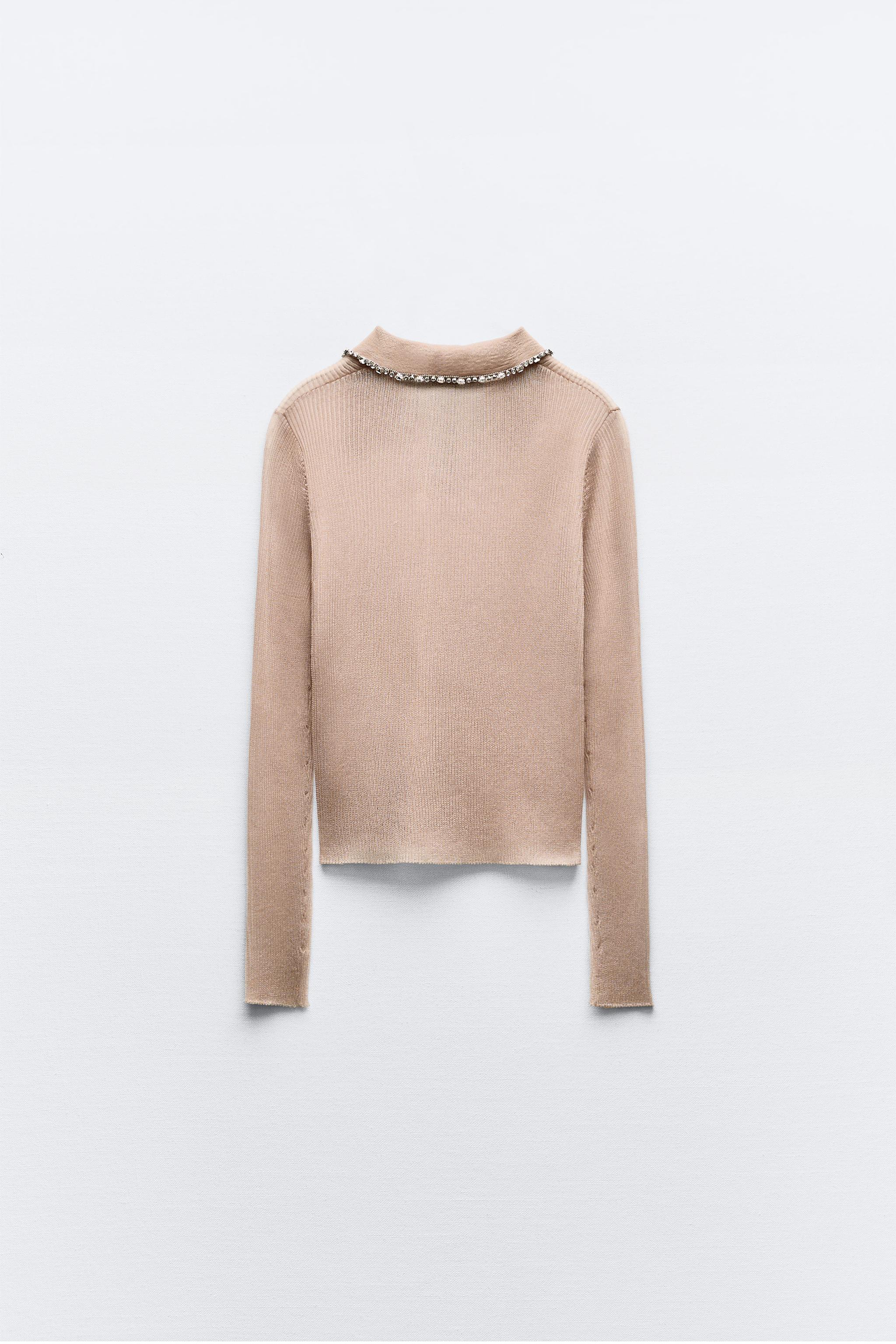 JEWEL DETAIL POLO COLLAR KNIT SWEATER