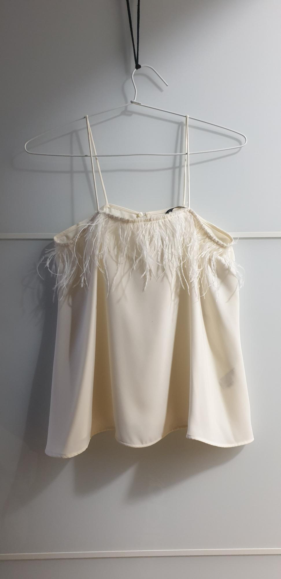 ΤΟΠ ΣΕ ΣΤΥΛ LINGERIE