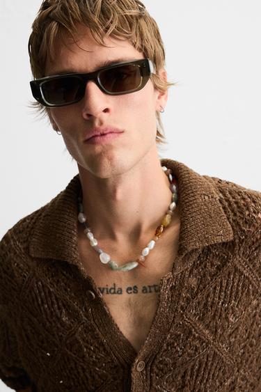 {navn} - {farge} for Zara