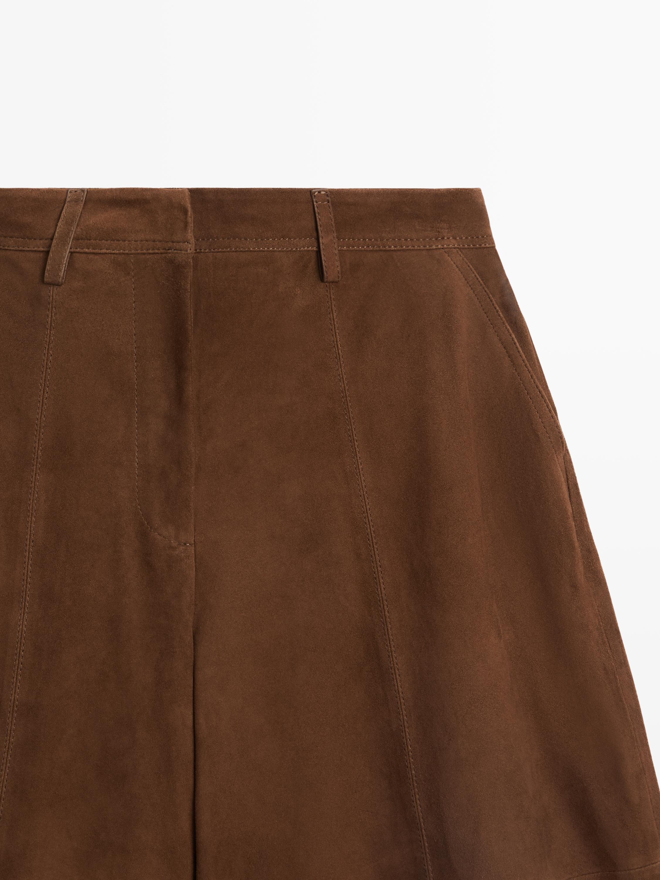 Long suede leather Bermuda shorts