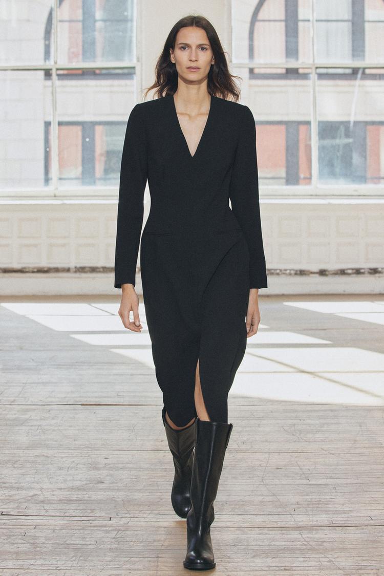 Zw Collection Vestido Combinado Volumen Zara VESTIDO COM DECOTE EM