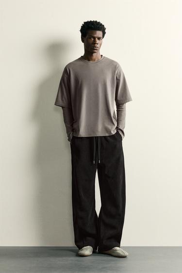 CAMISETA RELAXED FIT EFECTO DOBLE - Gris de Zara - Imagen 0