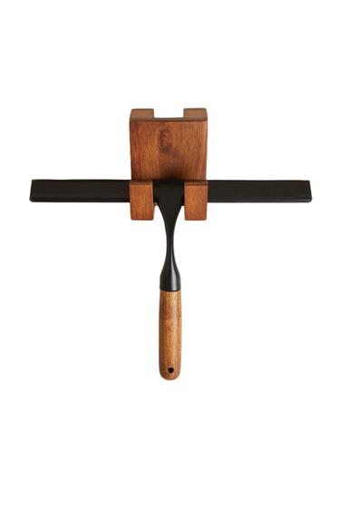 WOODEN GLASS CLEANER - Black by Zara