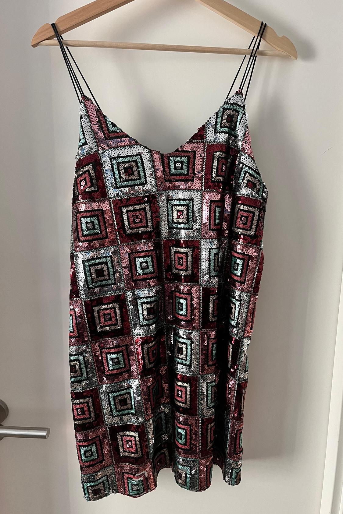 VESTIDO LENTEJUELAS - Image 2
