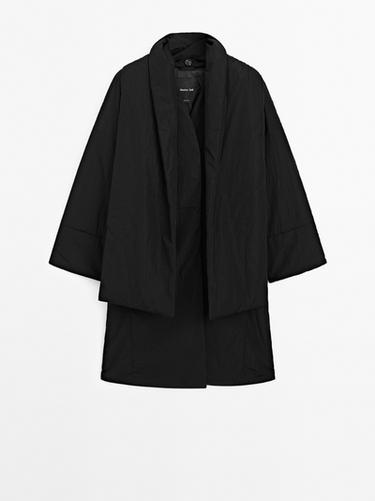Abrigo largo acolchado detalle bufanda water repellent - Negro de Zara