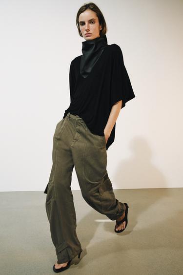 SHORT SLEEVE OVERSIZE T-SHIRT - Black by Zara