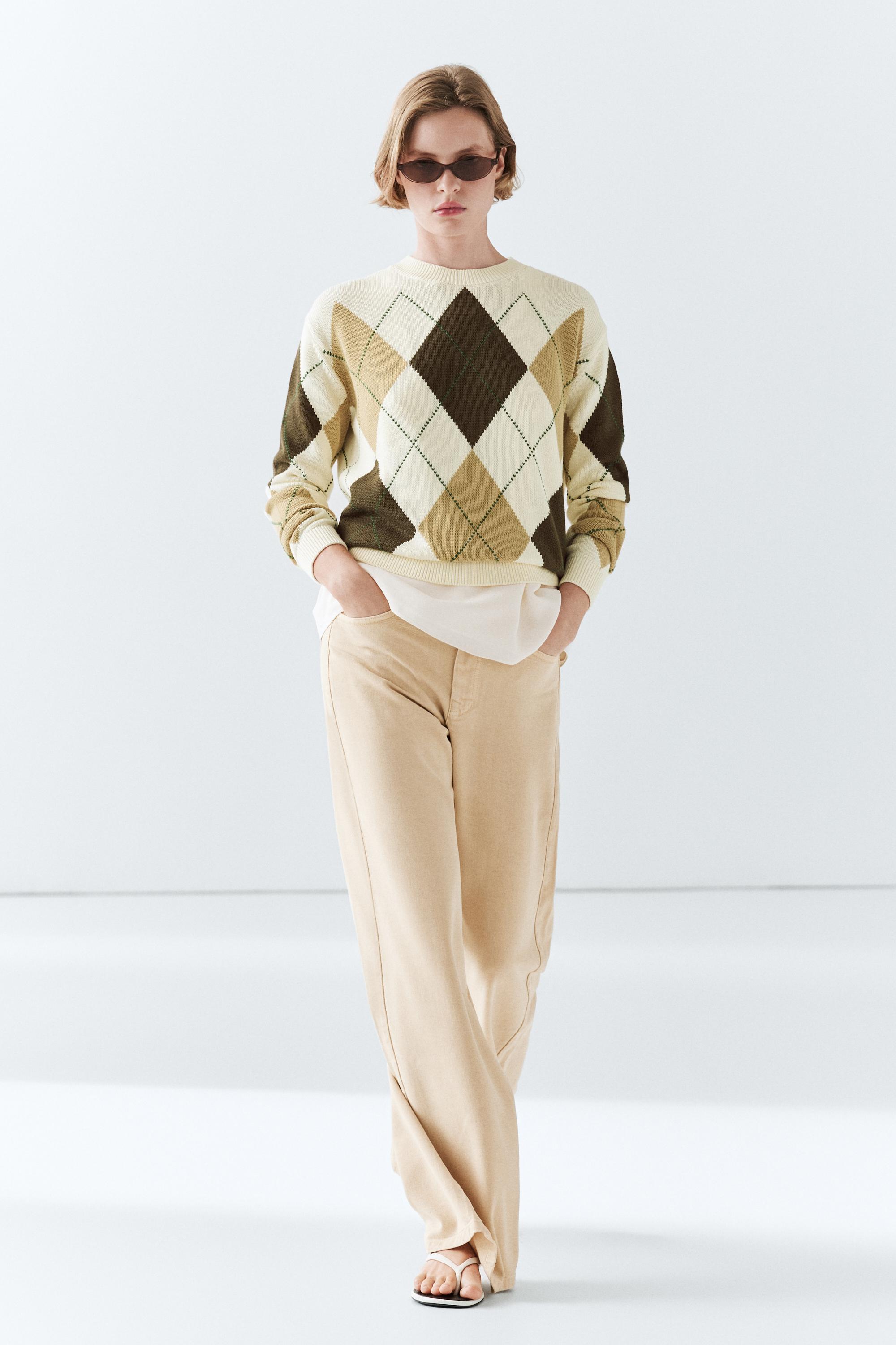 100% cotton knit sweater with Argyle detail