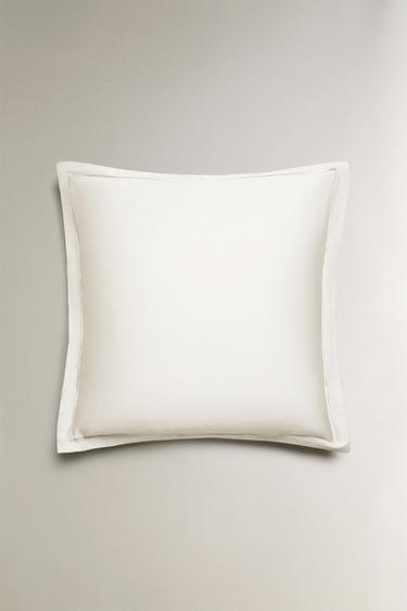 SATEEN PILLOWCASE WITH TRIM (300 THREAD COUNT) - White by Zara - Image 1