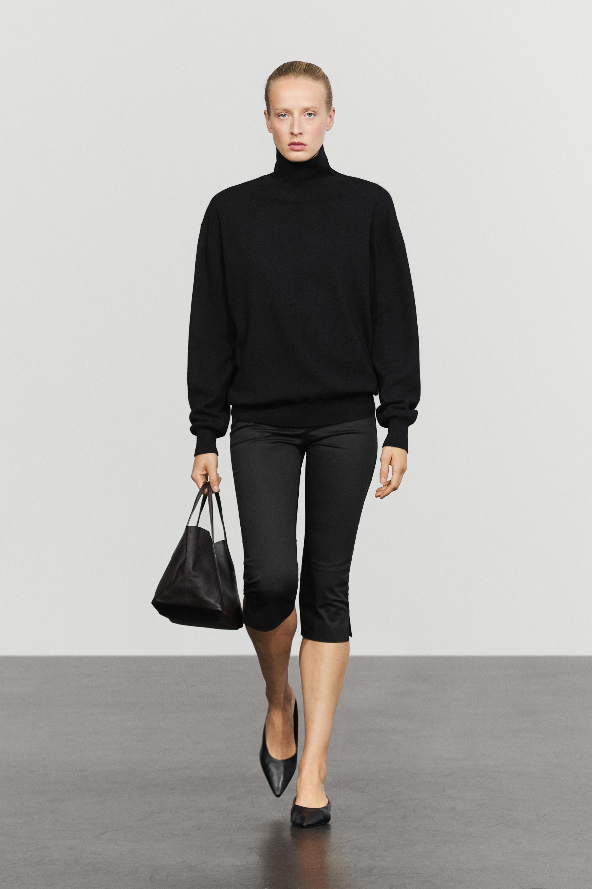 Cotton blend capris