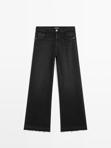 Jeans flare fit tiro medio - Negro de Zara