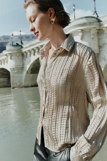 Zara WRINKLED SATIN EFFECT SHIRT - Soft gold
