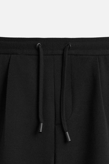 BERMUDA CONFORT - Noir de Zara - Image 7
