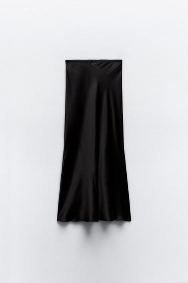 Las faldas largas de nueva temporada de Zara que no puedes dejar escapar