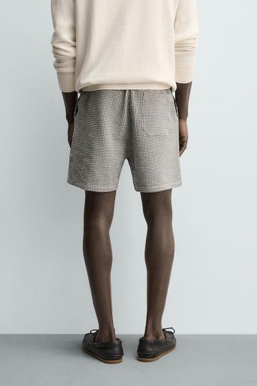 BERMUDA REGULAR FIT EN SEERSUCKER STRUCTURÉ - Écru / Bleu marine de Zara - Image 2